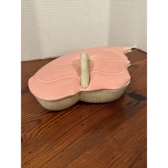 Vintage Valley Vista California Pottery Leaf Dish With Lid Pink And Cream - Picture 6 of 14